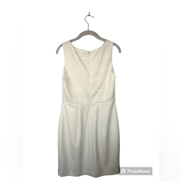 Ivanka Trump Women’s Dress Classic Sheath Lace Embroidered Overlay Bodice - Picture 2 of 8